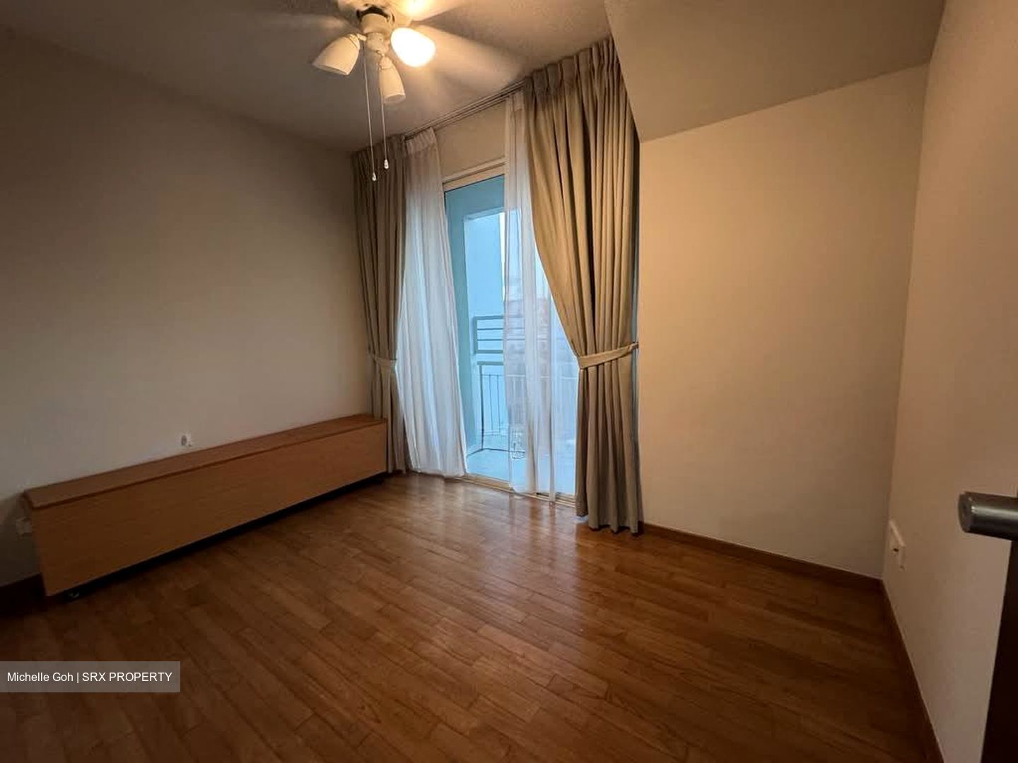 Le Reve (D14), Condominium #574955471